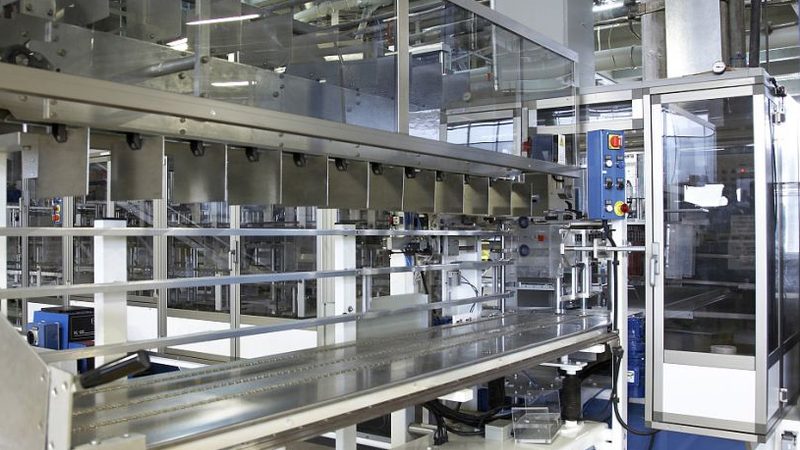 自动上下料机械手：揭秘价格背后的价值考量